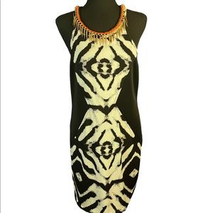 2N bebe stretchy knit fitted dress Size XL